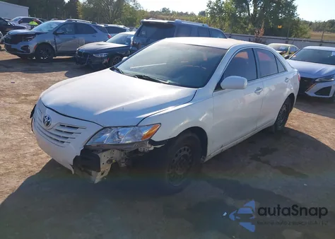 2009 Toyota Camry Le z USA, uszkodzony, nr VIN 4T4BE46K89R085204